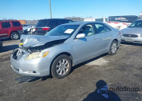 2007 Toyota Camry Le z USA, uszkodzony, nr VIN 4T1BE46K37U140150